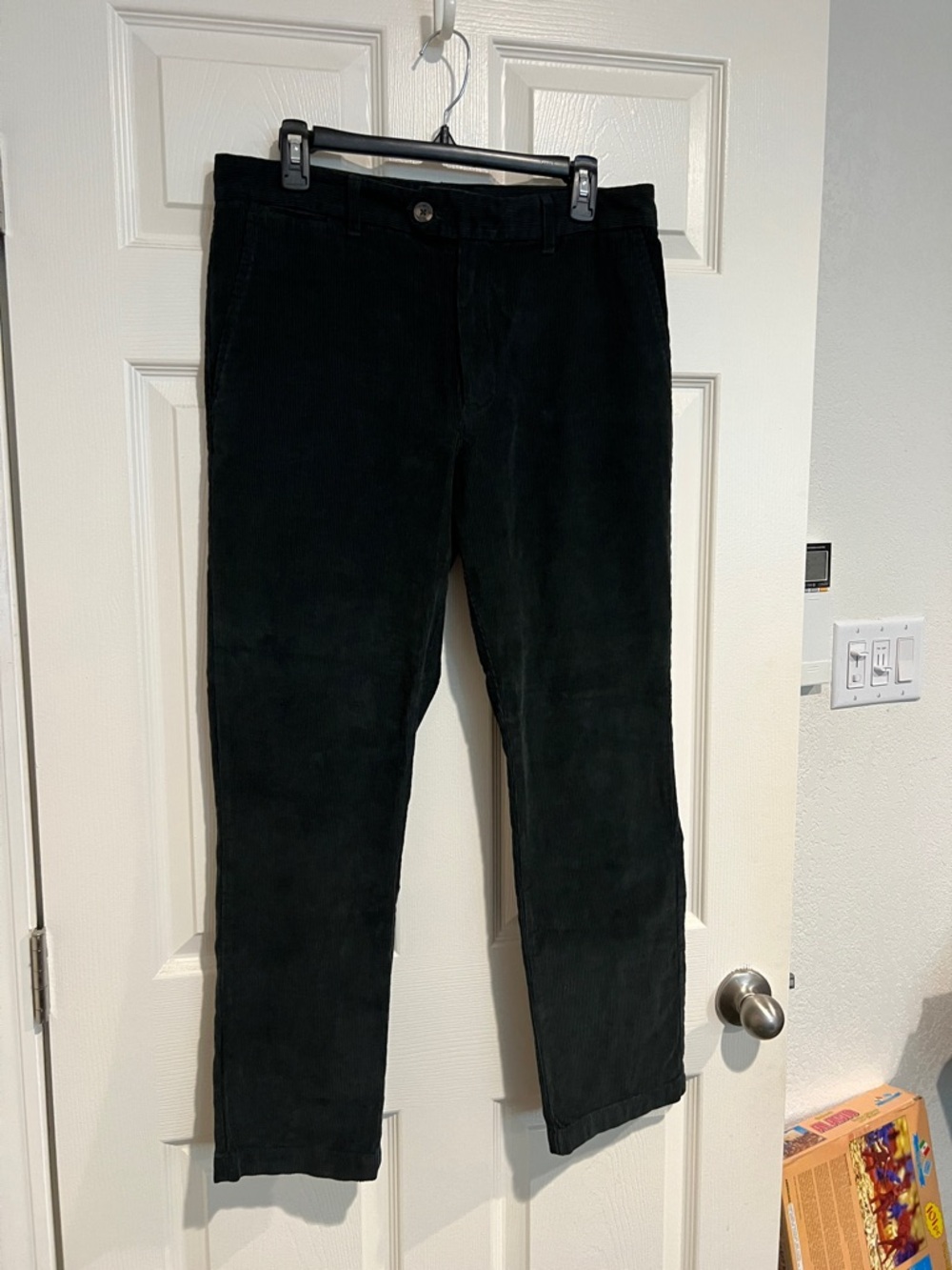 Men's Dark Green Corduroy Pants - Classic Straight Fit